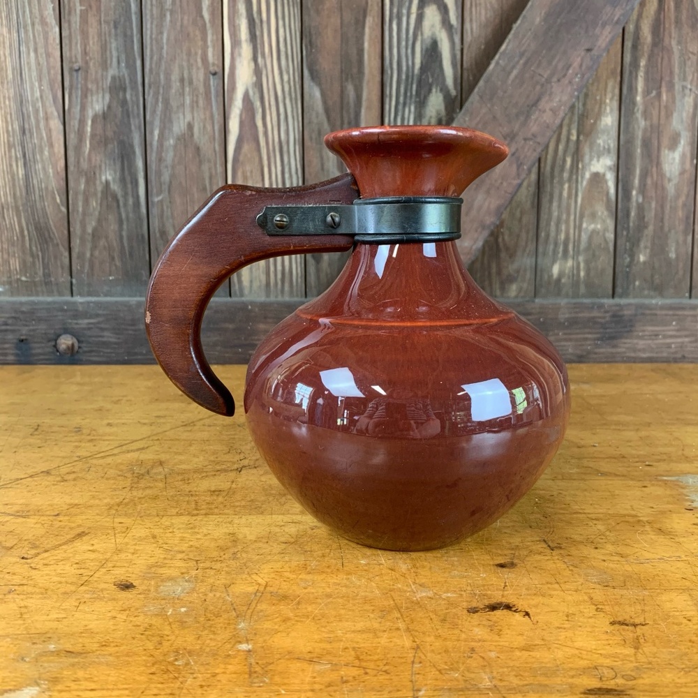Vtg Franciscan Pottery Maroon Wood Handled Carafe